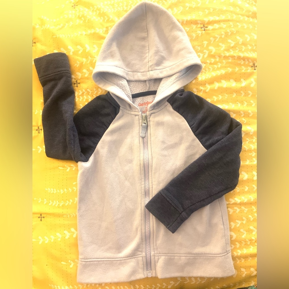 Cat & Jack Raglan Sleeve Zip Hoodie 5T